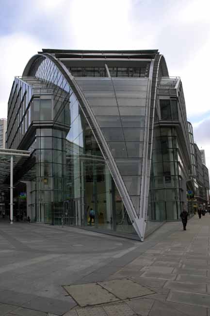 Steel and Glass building in London  - JBLArts photography