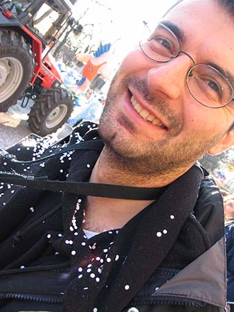 Jvan photographer at work at carnival - JBLArts photography