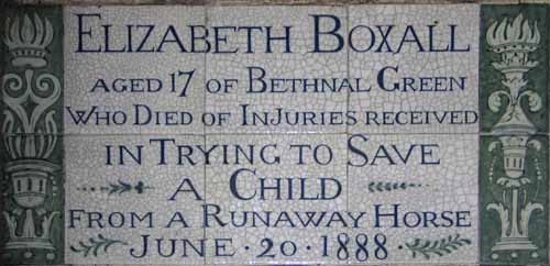 Elizabeth's tile - Postmans Park, London, JBLArts photography