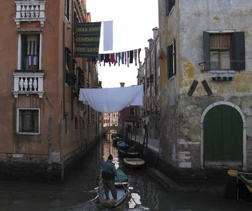 Coloured laundry between houses of the two banks of a canal: Rio Sensa - Hanging out in Venice, JBLArts photography