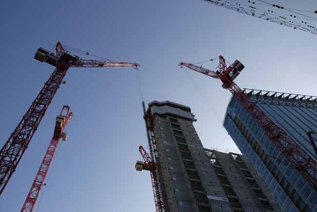Nesting cranes for a skyscraper erection - steel-glass building in London, JBLArts photography