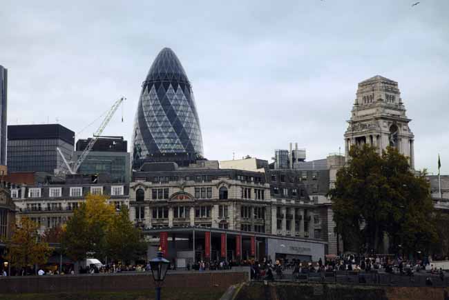 Old and modern buildings - steel-glass building in London, JBLArts photography