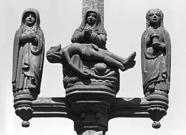 Piety with the Pious Women, Plougastel-Daoulas, 1601-1604 - Calvaires Bretons - Calvaries in Brittany, France, JBLArts photography