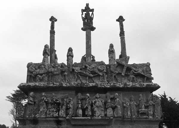 Calvaire, Notre Dame de Tronoen, 1450 - Calvaires Bretons - Calvaries in Brittany, France, JBLArts photography