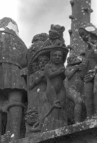 Jesus descent to Hell, Plougonven, 1554 - Calvaires Bretons - Calvaries in Brittany, France, JBLArts photography