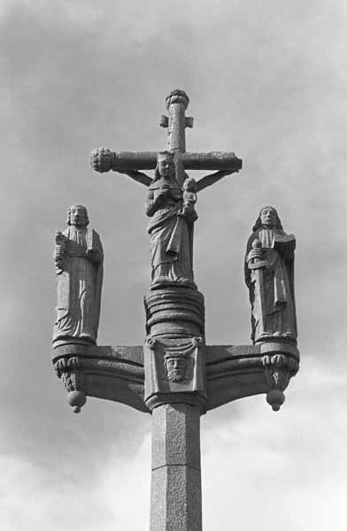 Calvaire, La Roche Maurice, XVI century - Calvaires Bretons - Calvaries in Brittany, France, JBLArts photography